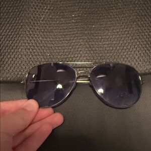 Classic Black Aviator Sunglasses